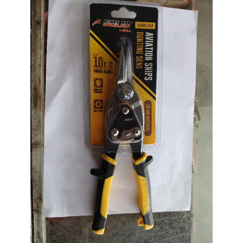 

Gunting Baja Solid 10