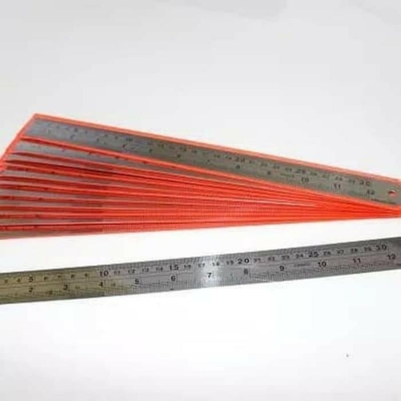 

penggaris besi 1 meter / penggaris stainless 100cm / penggaris besi 100cm / penggaris stainless 1meter / penggaris stainless joyko 100cm / penggaris besi 100cm joyko
