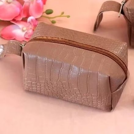 Pouch croco polos / Souvenir Pouch / Dompet croco / Pouch Make up