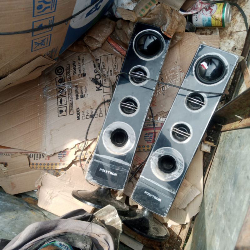 speaker pasif tv  polytron 24  inc