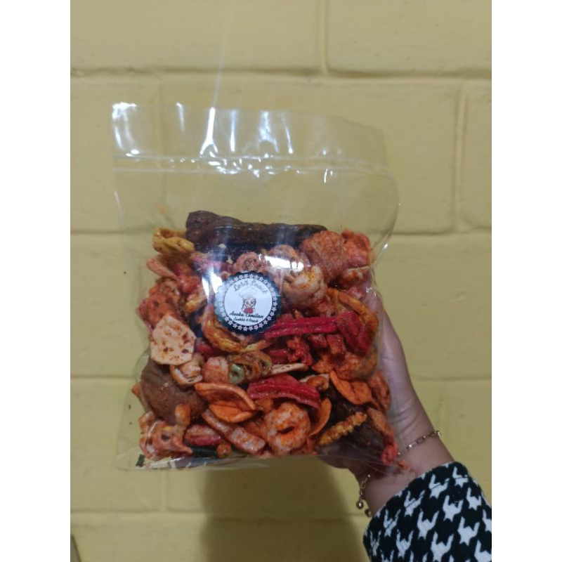 

kerupuk seblak mix berat 200gr