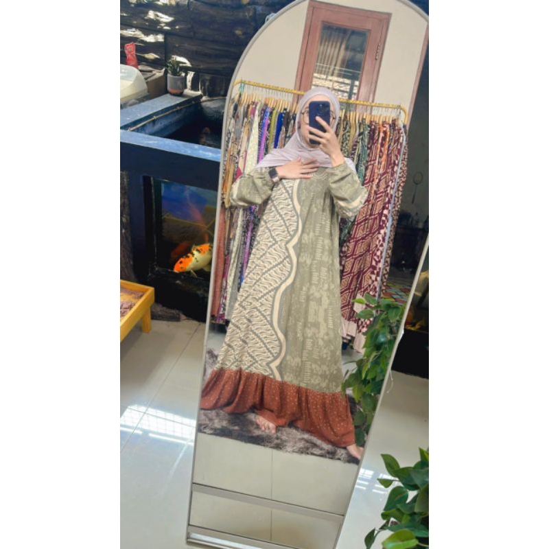DRESS BATIK Naze Boutique