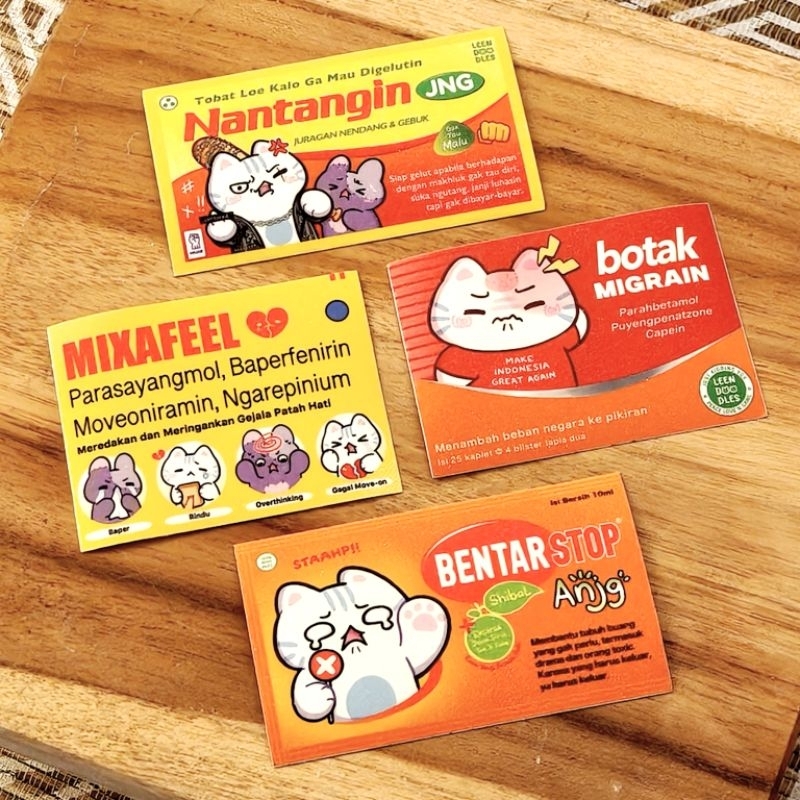 

Leendoodles - Plesetan Obat Glitter Sticker