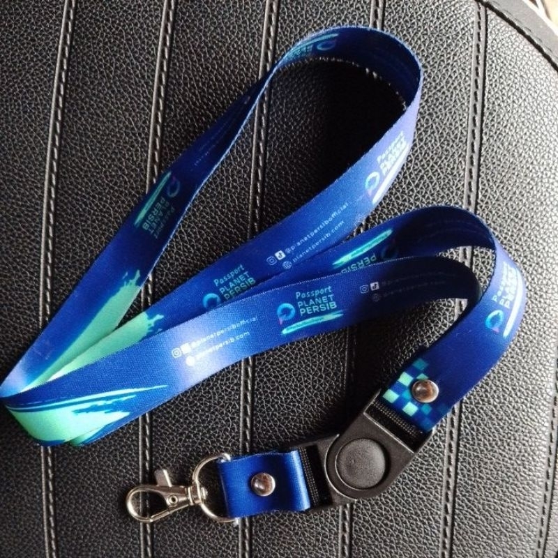 

Lanyard Printing 2cm