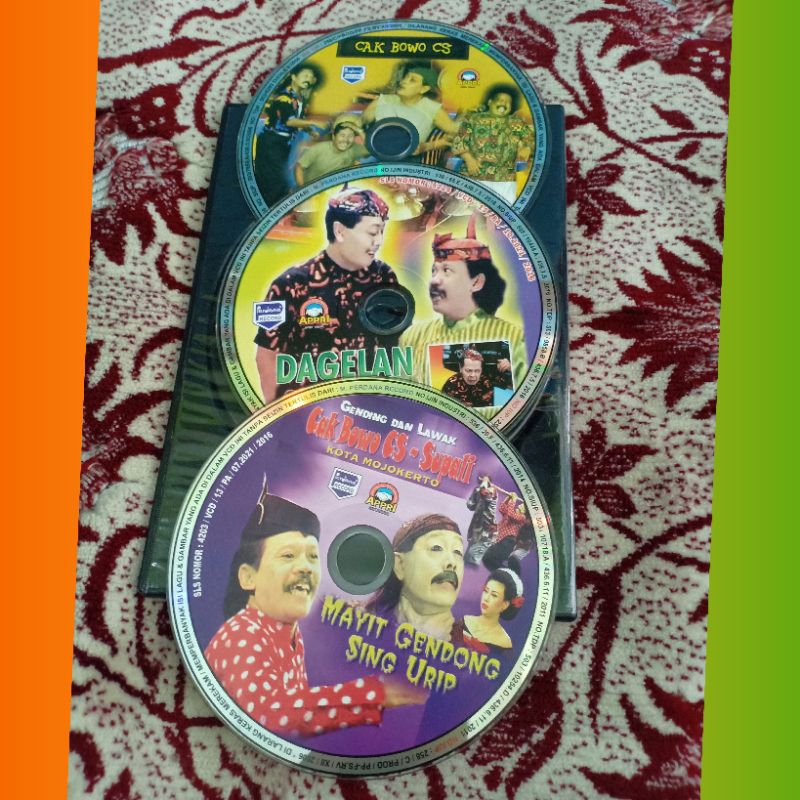KASET VCD LAWAK SUPALI & CAK BOWO TANPA COFER BONUS BOX