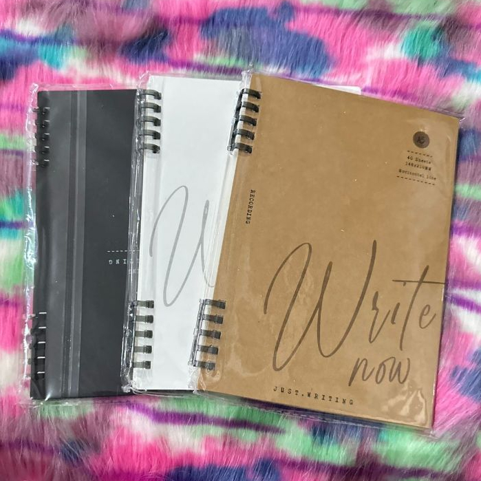 

NOTEBOOK AESTHETIC V4