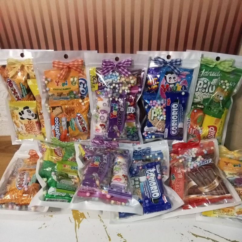 

Mini gift snack/mini hampers/hampers lebaran/kado/gift