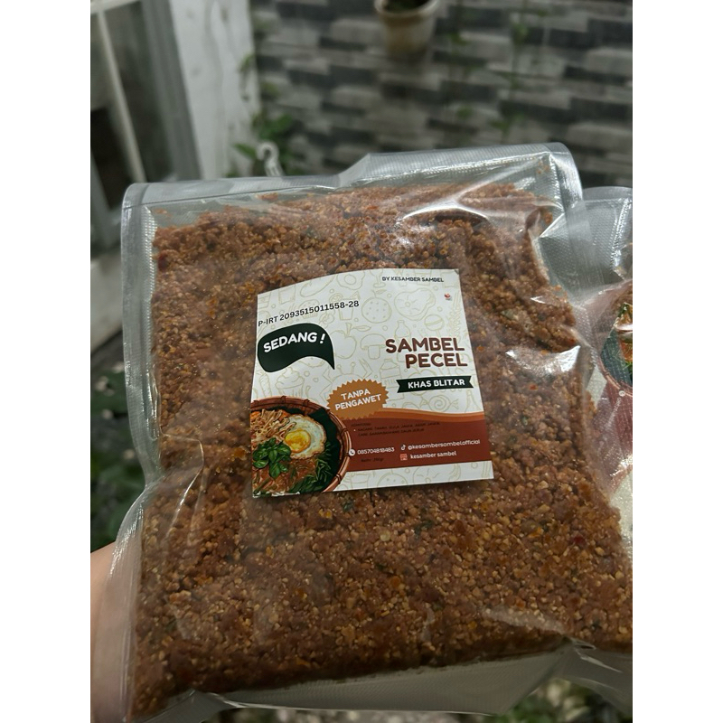 

sambel pecel ukuran 500gr, kemasan besar lebih hemat