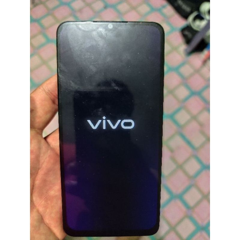 Vivo v11 pro ram 6 GB , kondisi mati nyala, minus lcd ,batre drop,tmpt cas rusak goyang, tombol luar