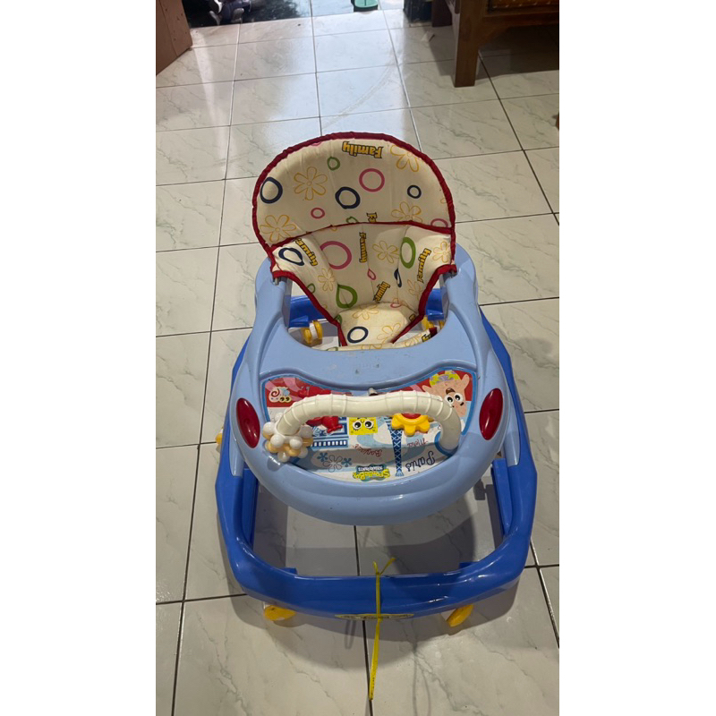 Preloved baby walker