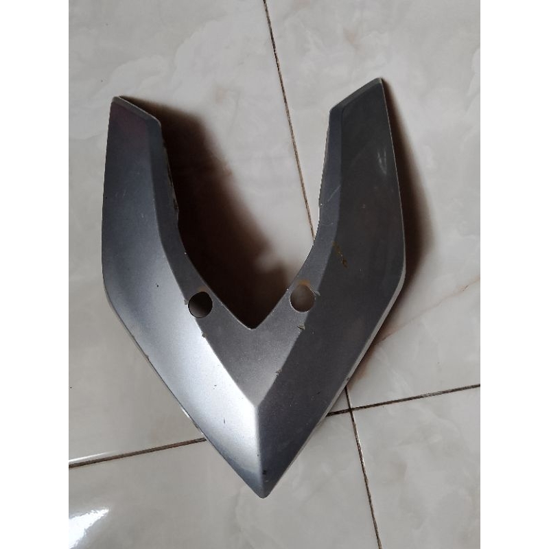 Cover Panel Tameng Dasi Depan Honda Revo AT Matic Barang Second Original
