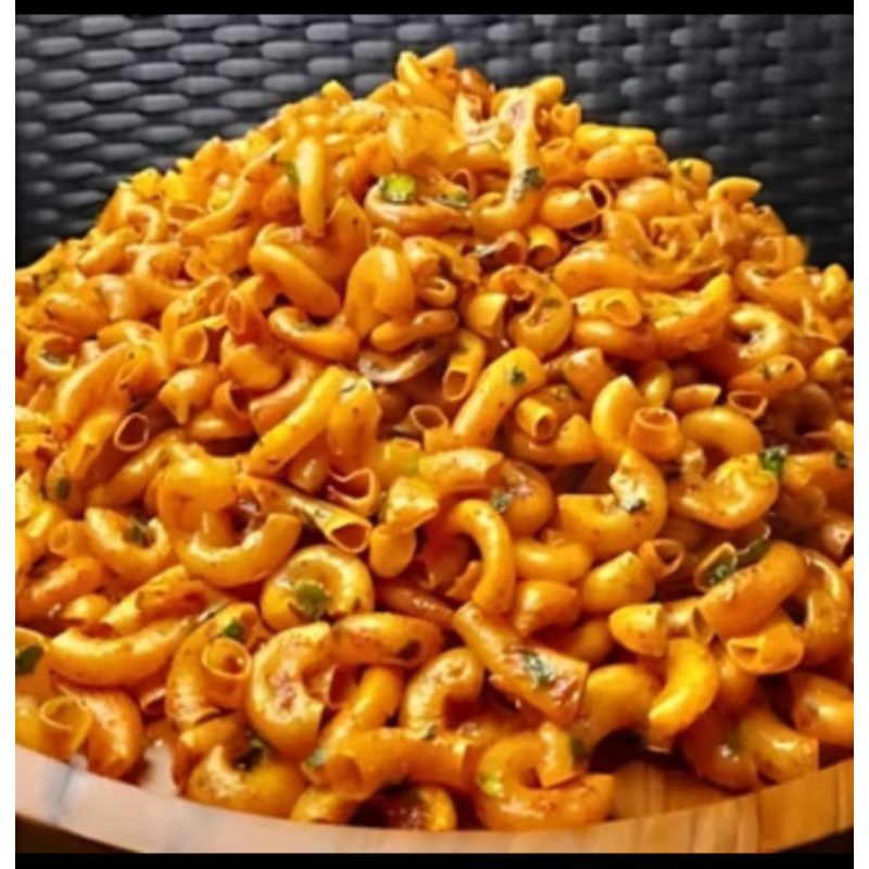 

MAKARONI GORENG ORIGINAL DAN PEDAS DAUN JERUK ENAK GURIH ASIN dan Reny KEMASAN1kg