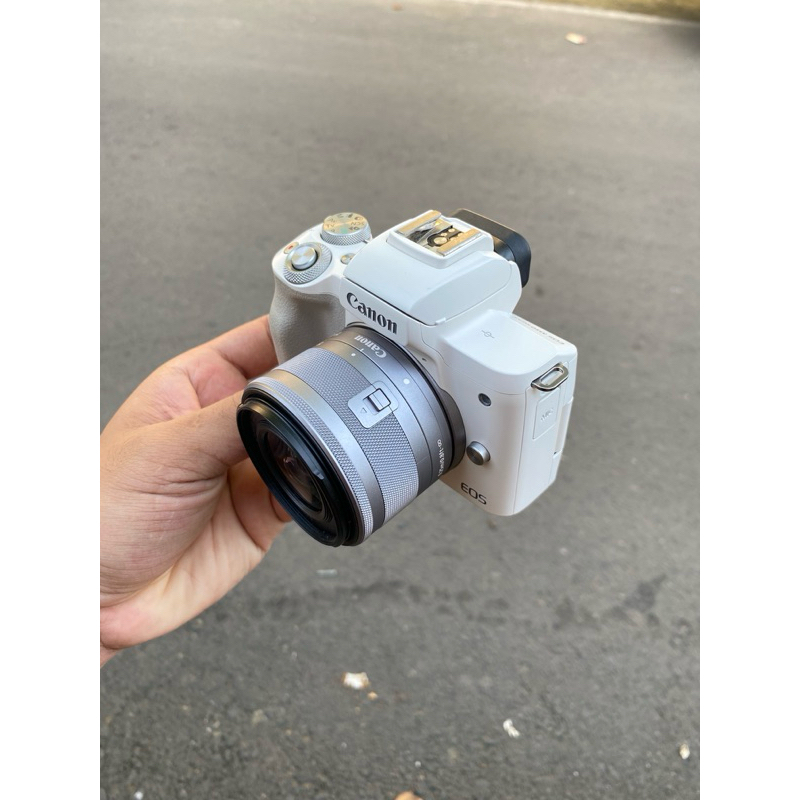 CANON EOS M50 MARK II LENSA KIT BUKAN CANON EOS M10 M100 M200 M3