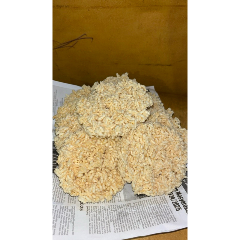 

RENGGINANG kemasan 1/2kg home made dijamin enak dan mengembang sempurna 100% HALAL