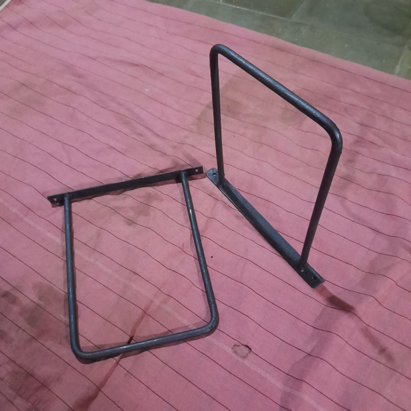 tatakan sepatu sandal display toko rak sandal sepatu tempel dinding rak sepasang melayang