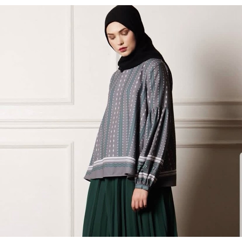 Cliantha Top Vivi Zubedi