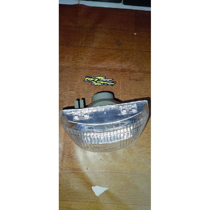 REFLEKTOR LAMPU DEPAN FIZR WIN