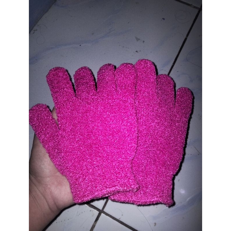 body scrubber glove