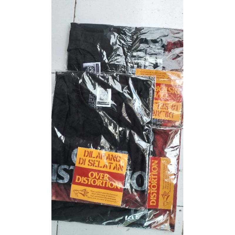 Ts Over Distortion Dilarang Diselatan (New Old Stok)