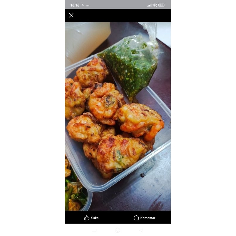 

Bakwan udang / hapiang masakan khas, kalimantan