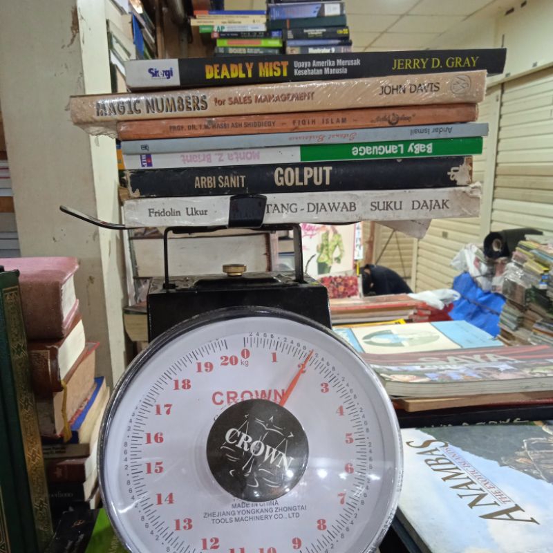 buku bekas 2 kilo 7 buku Rp 45.000 bekas asli semua