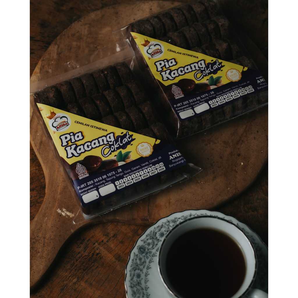 

PIA KACANG COKLAT