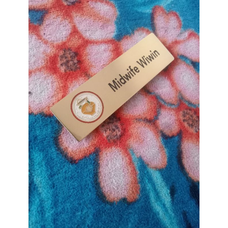 

Nametag Bidan IBI Midwife Stainless / Gold Premium - Papan Nama IBI Bidan Midwife