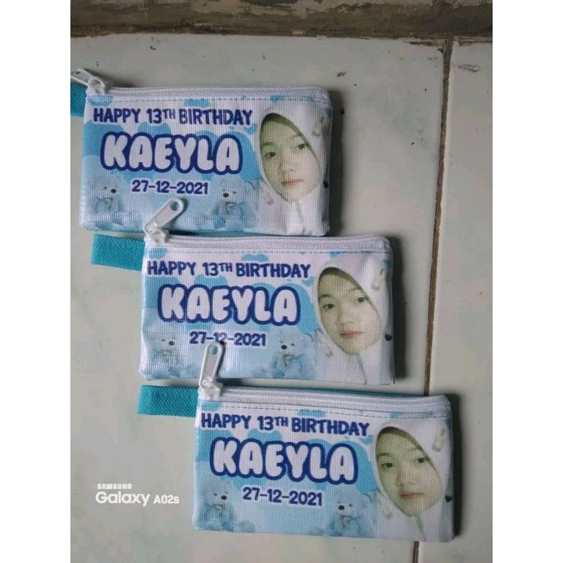 souvenir dompet custom