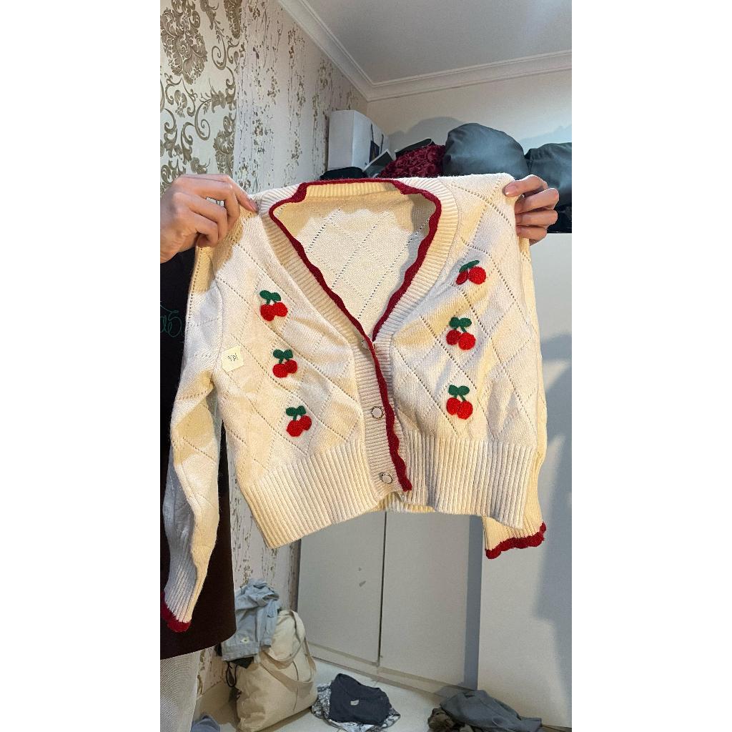 CARDIGAN CHERRY