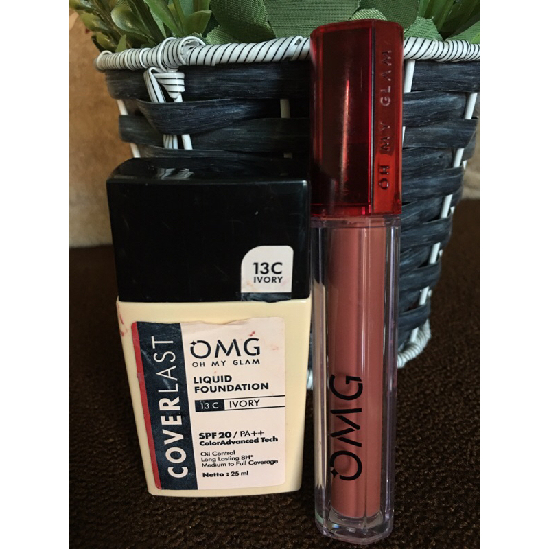 Foundation OMG shade Ivory x Lipmatte OMG shade 11 Bundling (Preloved)