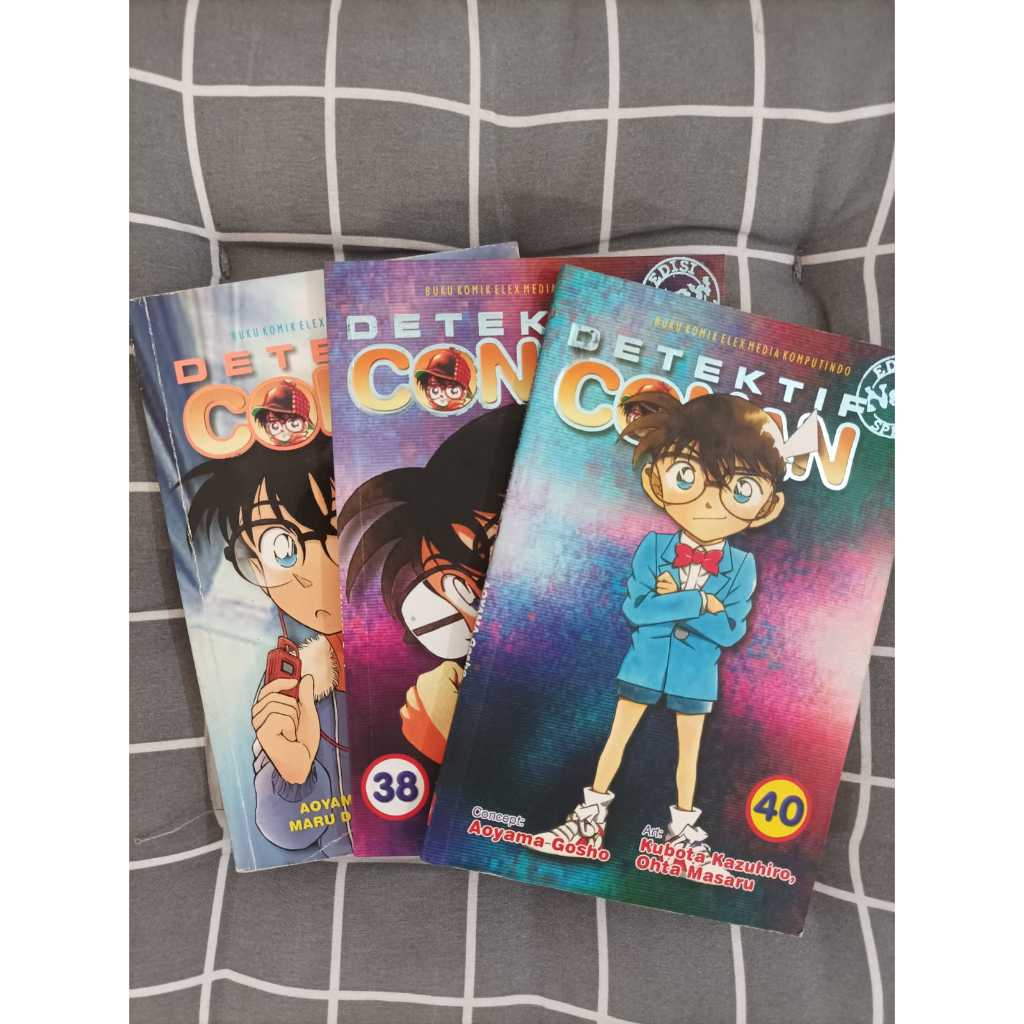 Komik Detektif Conan Spesial (Preloved)