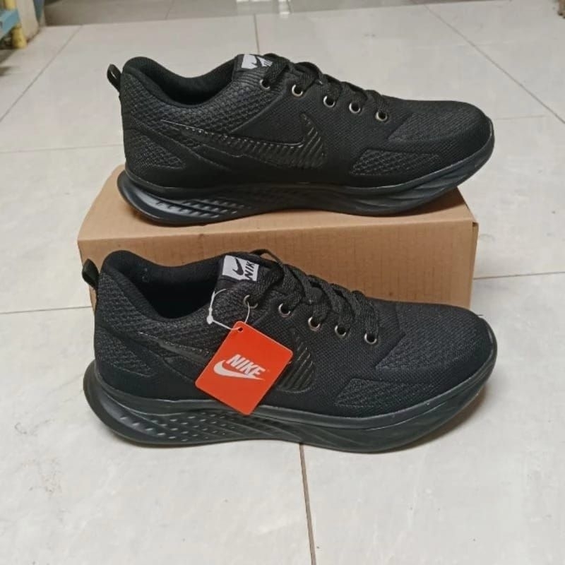 Sepatu Sekolah Pria Wanita Anak Smp Sma Hitam Polos