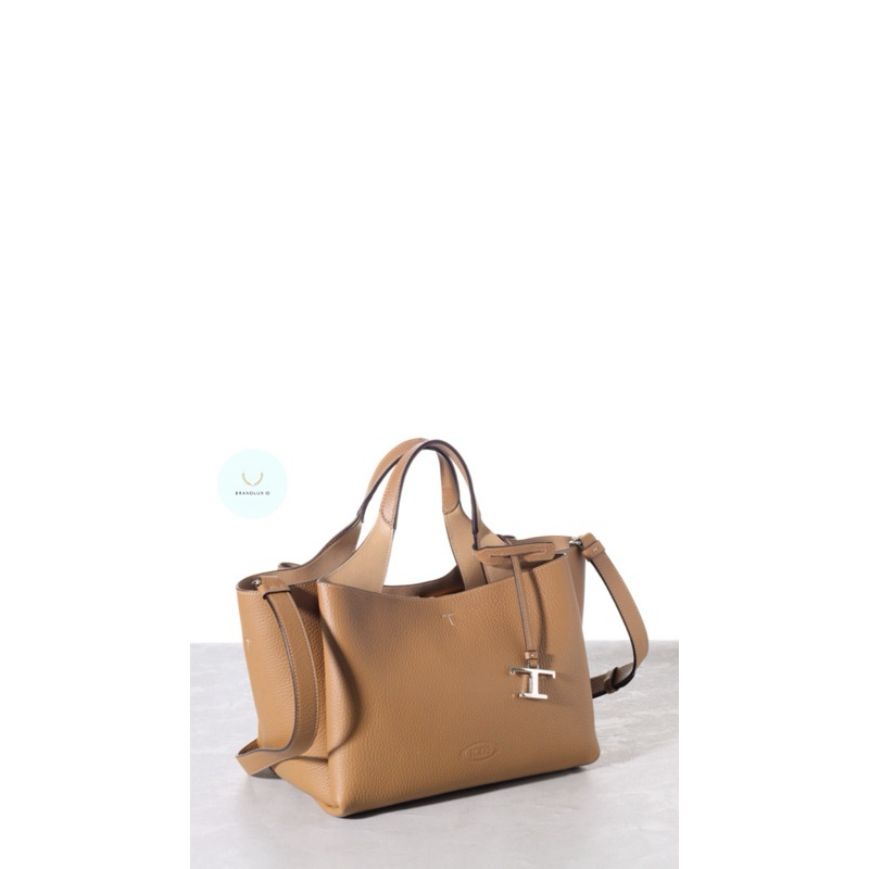Tod’s Mini Logo Stamped Shoulder Bag in Natural Brown Grain Leather with Metal Decoration