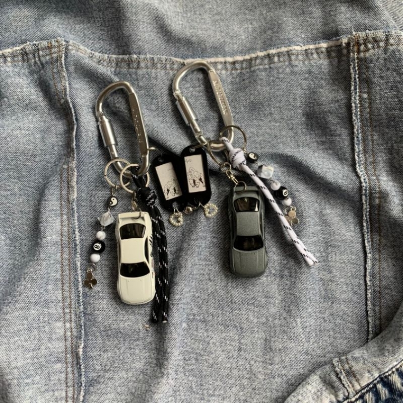 KEYCHAIN COUPLE GODZILLA | GANTUNGAN HOTWHEELS | BAGCHARM GODZILLA | KEYCHAIN PASANGAN