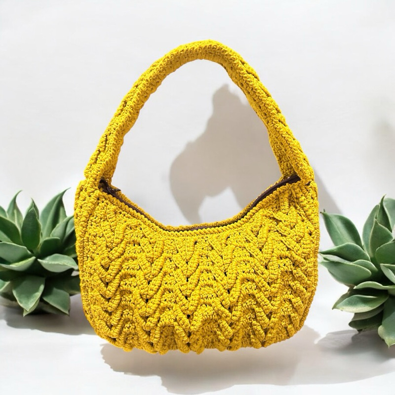 Tas rajut MiuMiu inspired | Turmeric