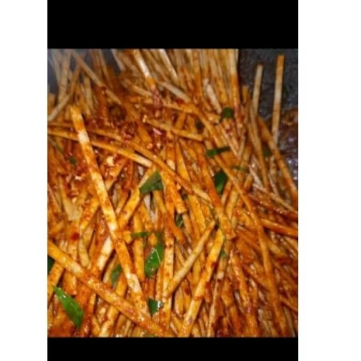 

Camilan Seuhah - Mie Lidi Kemasan Pouch, Camilan Renyah Pedas Bikin Nagihhhhhh, enak polllllll