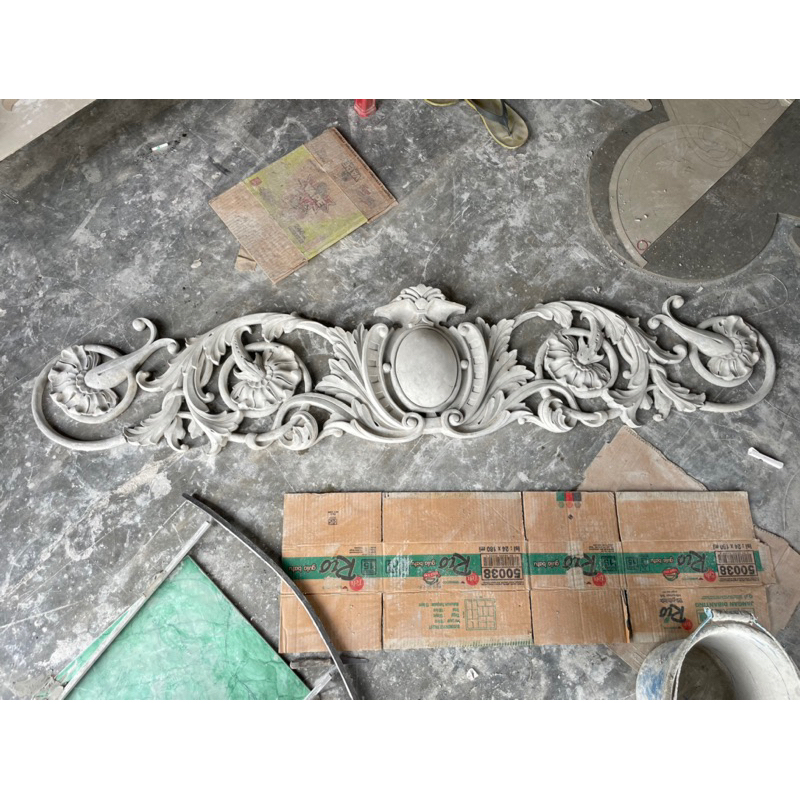 ornamen beton tempelan hiasan tembok/pagar/segitiga
