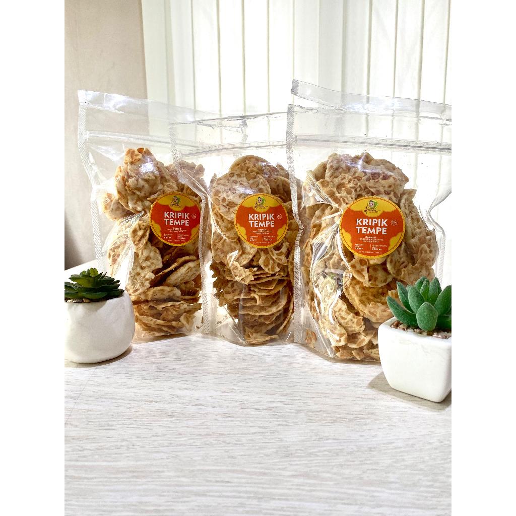 

Romlah - Keripik Tempe | Rendah Kolesterol Tanpa Pengawet 150gr