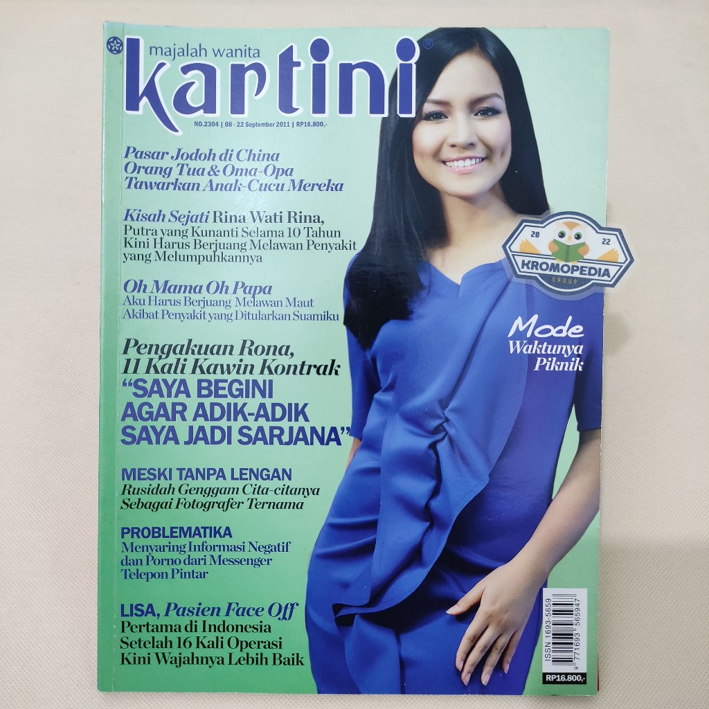 (ORIGINAL) Majalah Kartini - Cover Intan Nuraini (No. 2304 / 08 - 22 September 2011)
