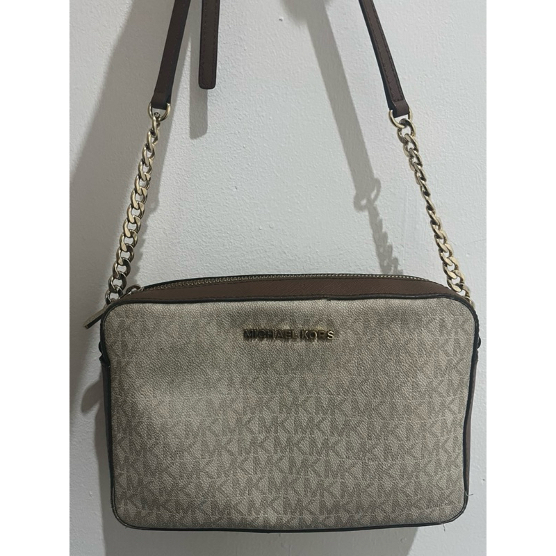 preloved michael kors camera bag