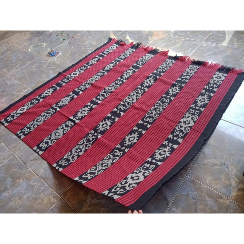 kain tenun ikat blangket halus etnik premium tenun Troso NTT Toraja warna maroon viral
