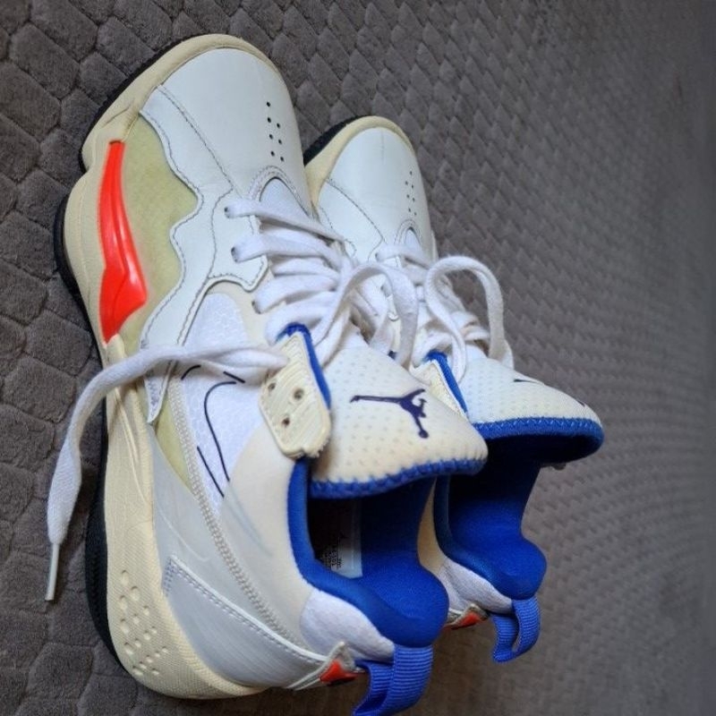 sepatu preloved size 36