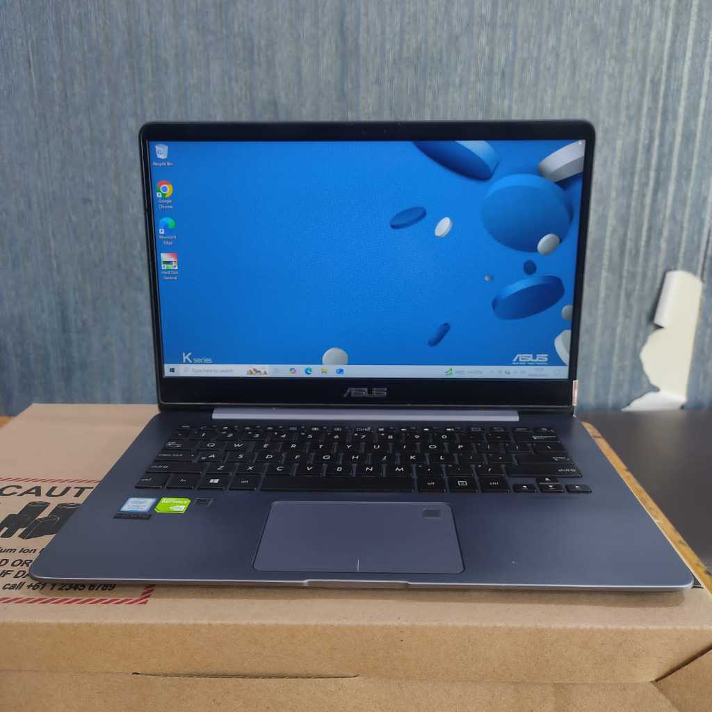 READYSTOCK Asus Zenbook UX430UNR, Intel Core i7 - 8500U, #VGA, 16/512GB, Greay