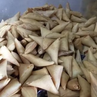 

samosa abon sapi kemasan toples 1liter berat 500gra