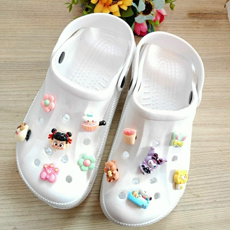 Jibbitz Hiasan Sandal Aksesoris Sandal Jibbitz Lucu  Jibbitz Custom  Jibbitz Karakter  Jibbitz Anak 