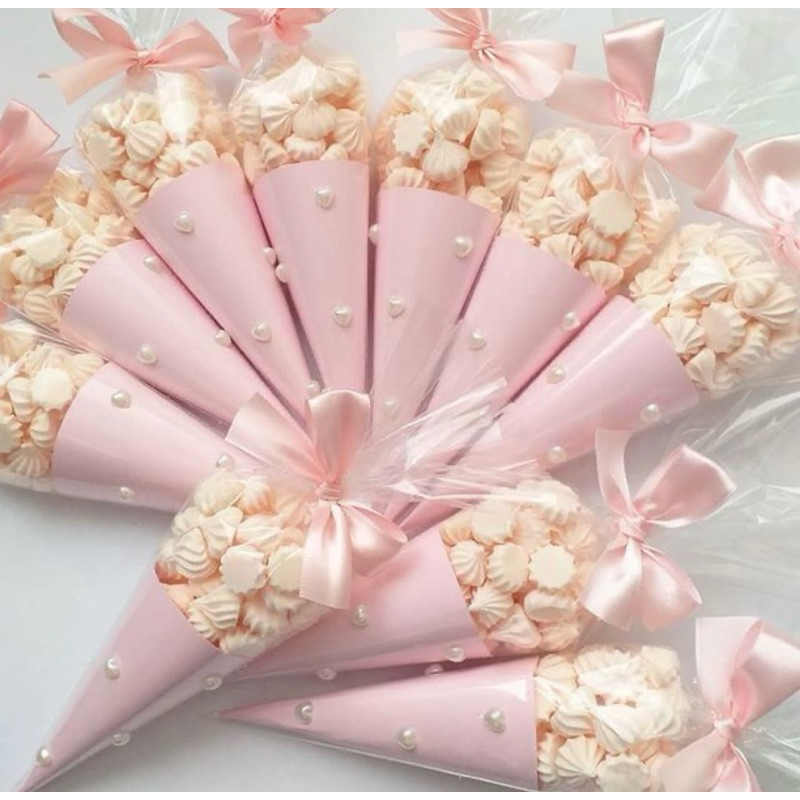 

Souvenir Kue Sagu (isian kue bisa di ganti camilan lain)