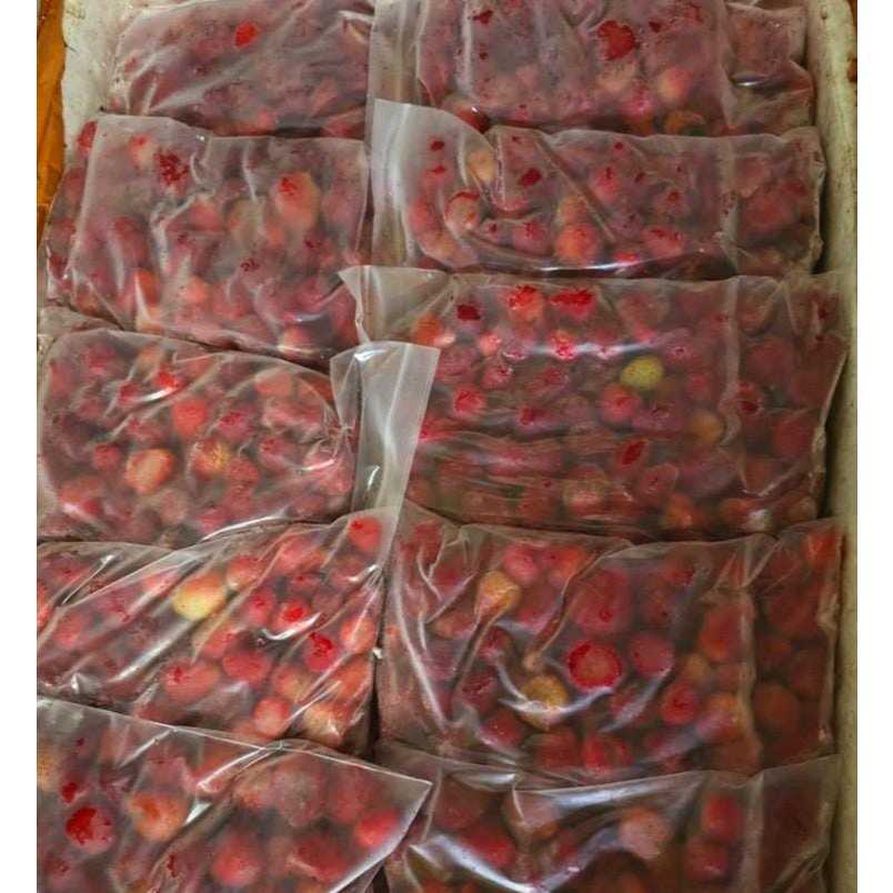 

STROBERRY frozen kurang lebih 1kg