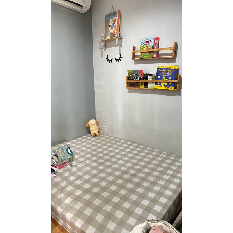 Preloved Kasur Classic/Fabelio 160x200