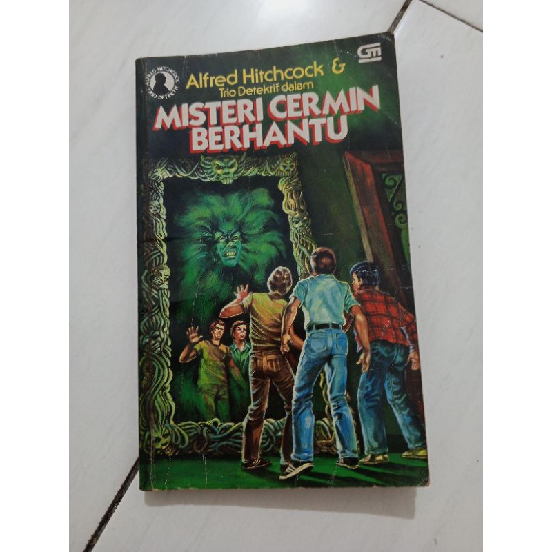 buku novel bekas second alfred hitchcock trio detektif