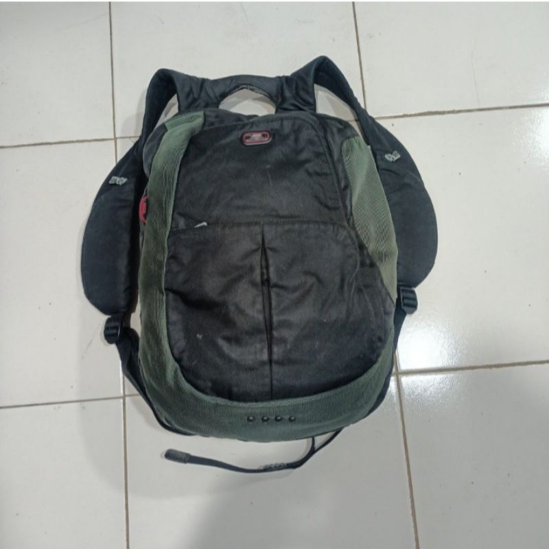 Tas / Ransel Tumi T-Tech 5105D Bagpack Men Women Preloved